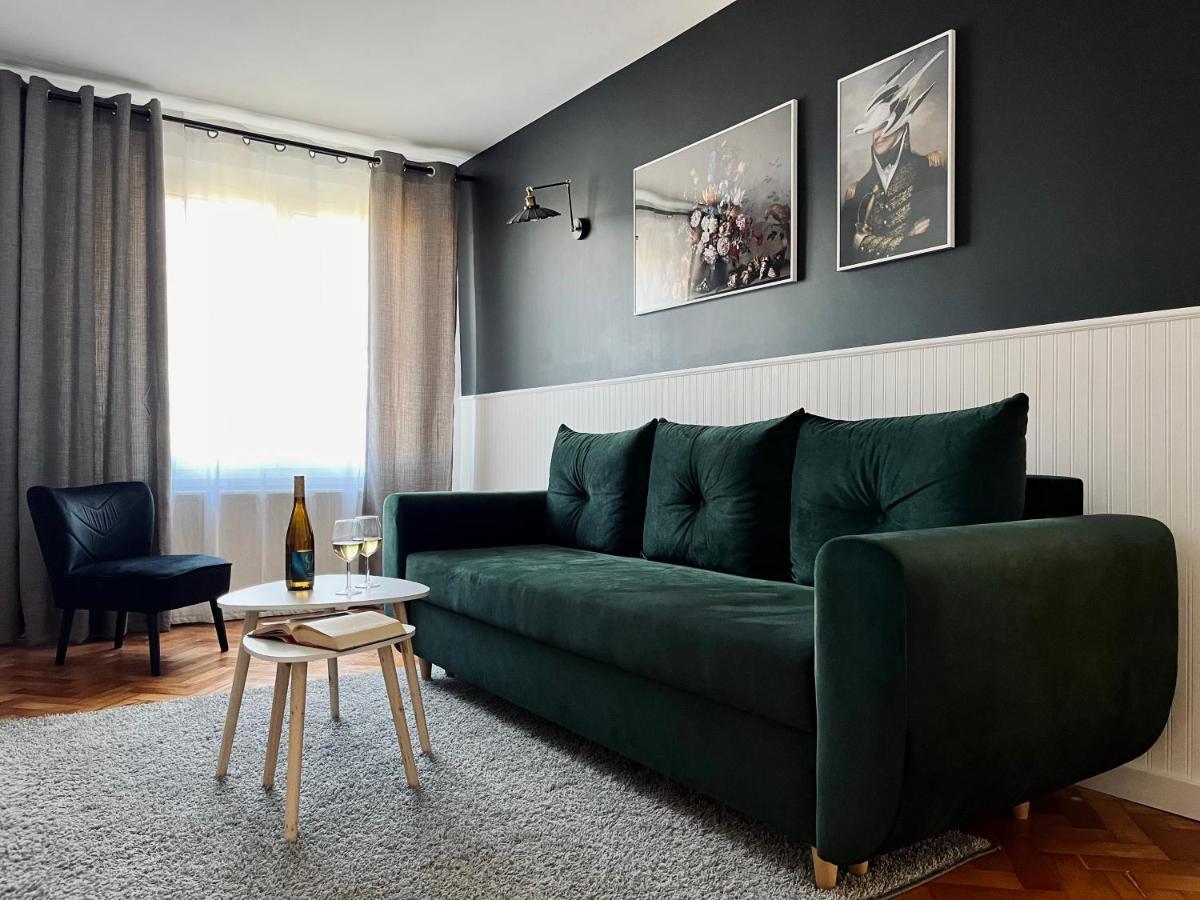 Apartament Dana Browna Еленя-Гура Экстерьер фото